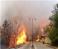 الداخلية اللبنانية: 22 سيارة إطفاء وطوافتان عسكريتان لإخماد الحرائق