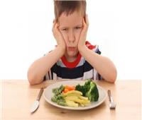 أسباب امتناع الطفل عن الطعام وطرق علاجه      