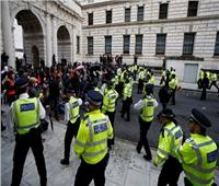 اعتقال 120 شخصا في لندن بسبب إغلاق جسر