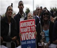 أمريكا تسجل أدنى مستوى لطلبات إعانة البطالة منذ عام 1969