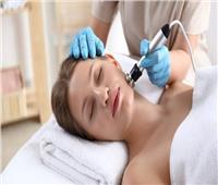 علاج البشرة بموجات الراديو.. تقنية حديثة في مجال التجميل