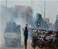 توتر في بوركينا فاسو بعد تفريق الشرطة تظاهرات ضد السلطة