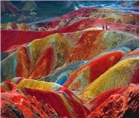 قوس قزح الصين.. جبال «دانكسيا» الشهيرة بـ«الألوان الزاهية»