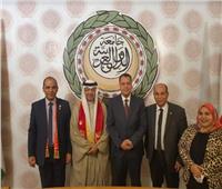  الاتحاد العربي للتطوع بجامعة الدول العربية  يكرم نائب رئيس جامعة أسيوط