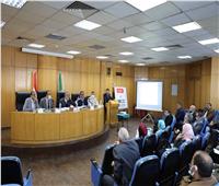 محافظ المنيا يعقد الاجتماع الأول للمجلس الاقتصادي الاجتماعي