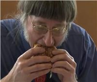 رجل يأكل 30000 بيج ماك منذ عام 1972    