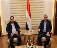سعفان يودع وزير العمل الليبي في ختام زيارته لمصر