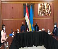 في مُستهل زيارته إلى كيجالي.. وزير الخارجية يلتقي نظيره الرواندي لتعزيز التعاون المشترك 