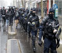 إصابة 18 شخصا فى اشتباكات بين الشرطة الفرنسية وطالبى اللجوء بمدينة كاليه