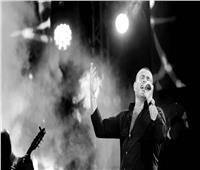 صور| عمرو دياب يشعل حفل رأس السنة في دبي 