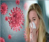 خبير فيروسات يحذر من خطر كبير عند إصابة شخص بـ«دلتا وأوميكرون»