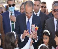 محافظ بورسعيد ووزير الاتصالات يتفقدان مدرسة التربية الفكرية ببورفؤاد