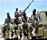استسلام عنصر من ميليشيا الشباب إلى الجيش الصومالي