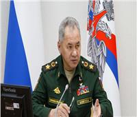 وزير الدفاع الروسي يبحث مع نظيره الأمريكي القضايا الأمنية ذات الاهتمام المشترك