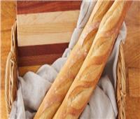 خبز «الصمون» الفرنسي طريقة عمله وتاريخه   
