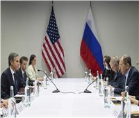 البيت الأبيض: الولايات المتحدة ستناقش خطوات السياسة الخارجية بشأن روسيا 