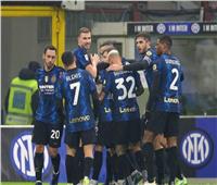 «دجيكو» يقود الإنتر لفوز قاتل على فينيزيا في الدوري الإيطالي