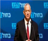 وزير دفاع إسرائيل يزعم أن المسؤولون عن مقتل شيرين أبو عاقلة «إرهابيون» وسط المدنيين