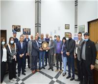 تعاون مصري أوزبكستاني لدعم التعاون في مجالات المهمات الكهربائية 