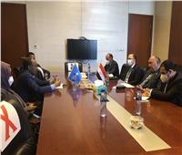 وزير الخارجية يلتقي نظيره الصومالي لبحث تعزيز سبل التعاون