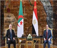 صحيفة كويتية تبرز تأكيد الرئيس السيسي على العلاقات الأخوية بين مصر والجزائر