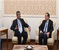 «وزير البترول» يعقد جلسة مباحثات مع نظيره الأردني  