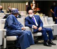 الرئيس عبد الفتاح السيسي يلتقي الرئيس النيجيري خلال القمة الأوروبية الأفريقية