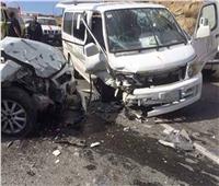 إصابة 11 شخصا في حادث تصادم بطريق «العاشر من رمضان » الصحراوي
