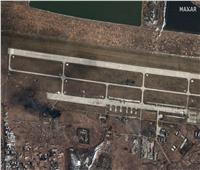 آثار القصف المدمر لأحد المطارات الأوكرانية بعد الغزو الروسي | صور
