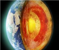 اكتشاف مادة غامضة بنواة الأرض تثير حيرة العلماء
