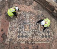 علماء الآثار يكتشفون أكبر فسيفساء رومانية في لندن