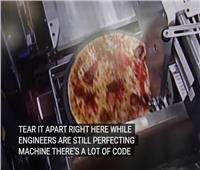 في 3 دقائق.. أسرع آلة لتحضير البيتزا |فيديو   
