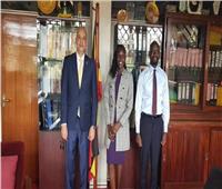 وزيرة الدولة الأوغندية للاستثمار تستقبل السفير المصري في كمبالا