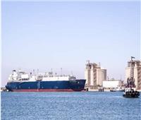     حركة الصادرات والواردات والحاويات بهيئة ميناء دمياط البحري