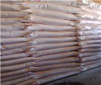  ضبط  22 طن دقيق وأرز حجبهما تاجر داخل مخزن في بني سويف