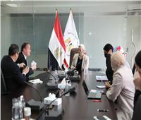 وزيرة البيئة: مبادرة لمشاركة البنوك المصرية في تمويل مشروعات المناخ