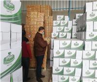 ضبط 60 طن من السلع الغذائية لتخزينها وبيعها بسوق السوداء في القاهرة
