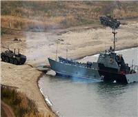 الدفاع البريطانية: روسيا أجرت عملية إنزال برمائي في بحر آزوف