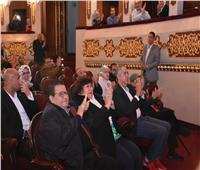 وزيرة الثقافة تشهد العرض المسرحي «في انتظار بابا» للمخرج سمير العصفوري 