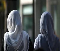القضاء يؤيد حظر الحجاب في مدارس وجامعات ولاية كارناتاكا بالهند 