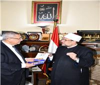 وزير الأوقاف يستقبل سفير الجزائر بالقاهرة لبحث أوجه التعاون المشترك  