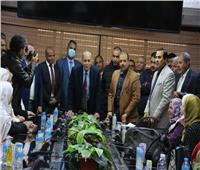 نقيب المرافق: قرارات وتوجيهات الرئيس السيسي وضعت المرأة المصرية في مكانتها