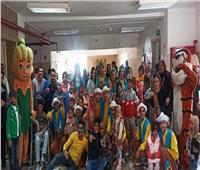 ثقافة برج العرب تشارك فرحة أطفال مستشفى الأورام بعيد الأم 