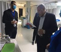 وكيل صحة القليوبية يختبر الأطباء بمستشفى أبو المنجا ويحيل المتغيبين للتحقيق