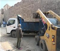 رفع تراكمات القمامة التاريخية بمنطقة الجبخانة بالقاهرة 