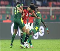 5 مخالفات يستند عليها اتحاد الكرة لإعادة مباراة السنغال 