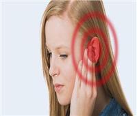 طرق طبيعية لعلاج طنين الأذن.. تعرف عليها  