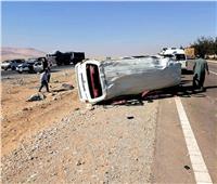إصابة 4 أشخاص في انقلاب سيارة ملاكي بالطريق الصحراوي الغربي