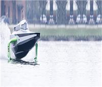 زورق «ريس بيرد» يشارك في أول بطولة للقوارب الكهربائية في العالم 2023