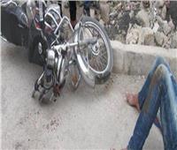 إصابة شابين في انقلاب دراجة بخارية بنجع حمادي